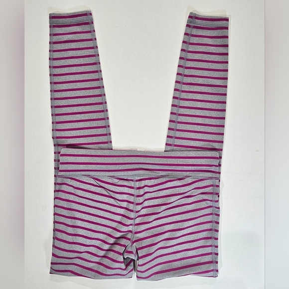 Under Armour Womens Yoga Pants Small Grey Pink Heatgear Soft Comfy Workout Gym - Picture 7 of 12